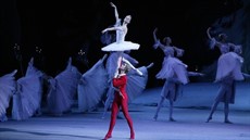 09-nut-03_01_04_-kaptsova-volchkov108c-photo-by-damir-yusupov-bolshoi_thumb.jpg
