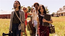 X-movie-A24-cast-image-featured_thumb.jpg