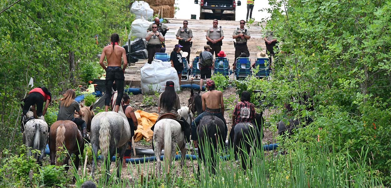 Shell River Seven #StopLine3 