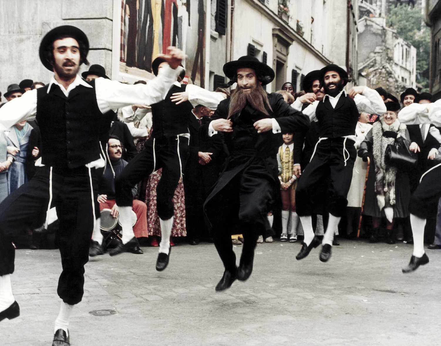 Still from The Mad Aventures of Rabbi Jacob 1973