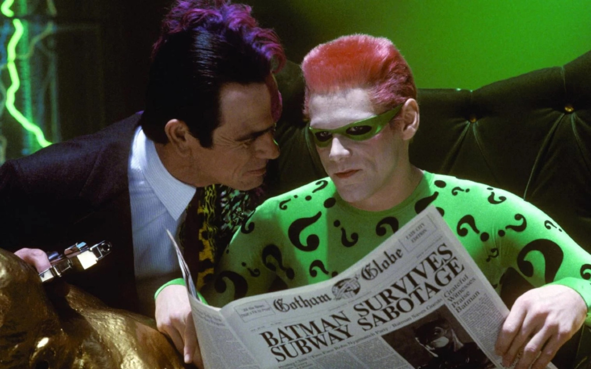 BATMAN FOREVER